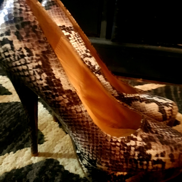 Charlotte Russe High Heels - Picture 1 of 1